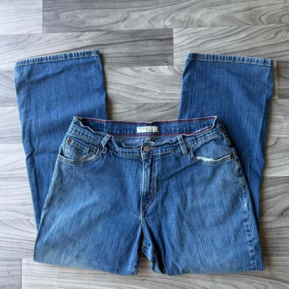 Levi's 550 Relaxed Boot Cut Jeans